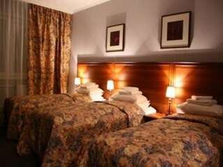 Мини-отель Вернисаж Санкт-Петербург Трёхместный-4