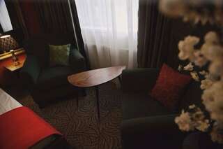 Мини-отель Вернисаж Санкт-Петербург Люкс с кроватью размера «king-size»-3