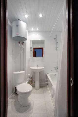 Мини-отель Вернисаж Санкт-Петербург Трёхместный-5